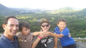 Pali lookout with kids.